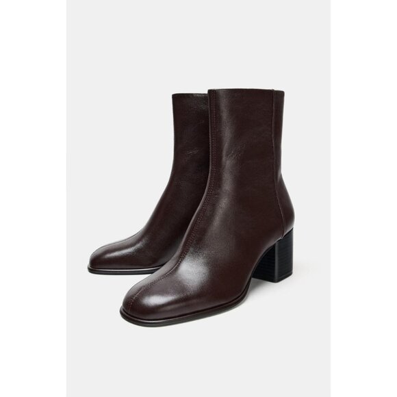ZARA LEATHER ANKLE BOOTS WITH BLOCK HEEL - Picture 1 of 5
